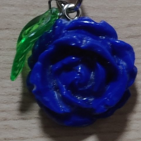 【ハンドメイド】青薔薇 バッグチャーム