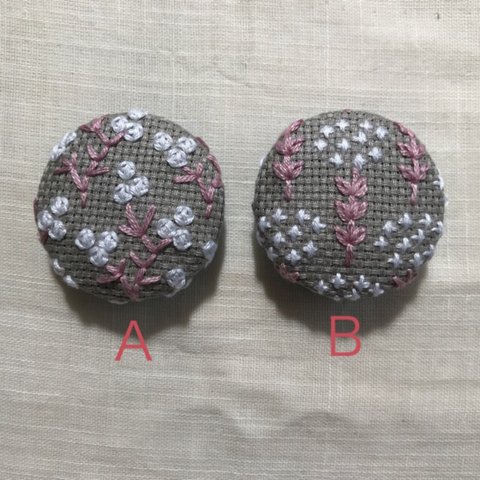 地刺し 刺繍 ヘアゴム     ブローチ