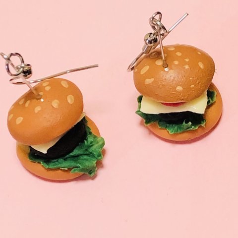 フレッシュチーズバーガーピアス