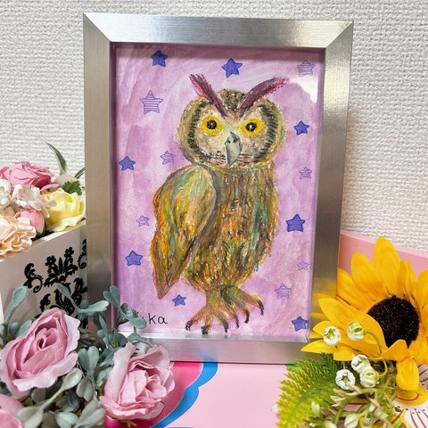 フクロウの絵　動物イラスト　鳥　夜空　星柄　イラスト