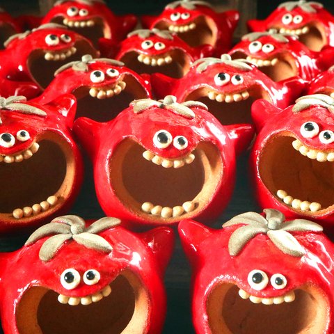 トマト　歯シリーズ　新キャラ　ララポルタ限定数販売　陶器　インテリア　置物　オブジェ　（１個）