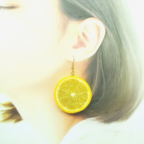 レモン（片面細工）大サイズ☆食品サンプルのフルーツピアス