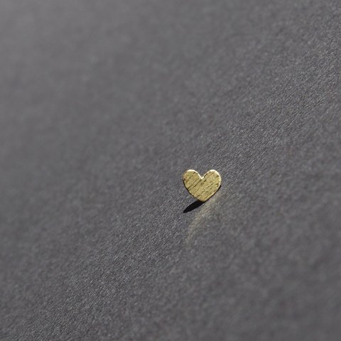 K18 heart 1/2 pierce