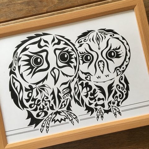 模様の一部に名前を入れた絵のオーダーメイド　結婚祝いや開店祝い、出産祝いなど