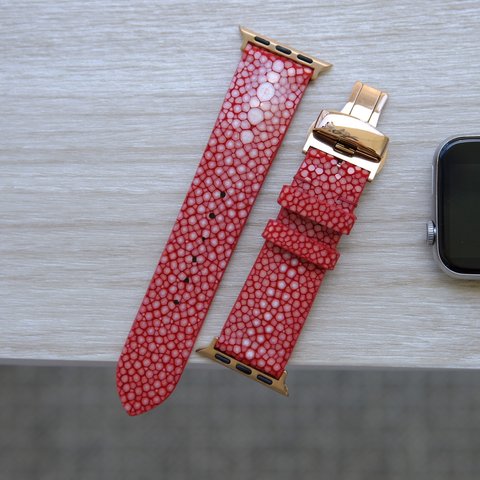 キャンペン中 高級革使用 スティングレイ　エイ革　スターマーク　Applewatchベルト　腕時計 バンド　本革　
