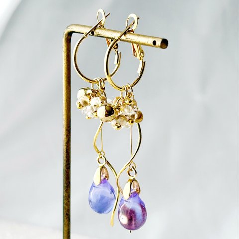 swaying drop glass hoop earring-lavender-