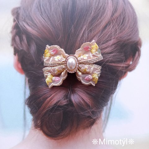 イエロー×ピンクフラワー　スカラップインド刺繍リボン　ヘアクリップ