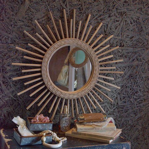手編み ラタン 壁掛け式 太陽デザイン 木製 鏡 A/ 丸型 卓上 ラタンミラー 北欧 おしゃれ アンティーク 壁掛けミラー 化粧鏡 ウォールミラー 壁掛け鏡