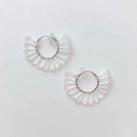 EAR CUFF&EARRING:「clear white」 闘魚