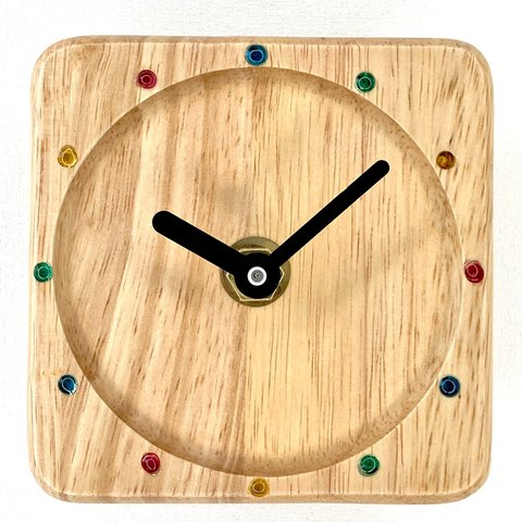 壁掛け時計、木製、かわいい、ハンドメイド、レジン、（No48)
