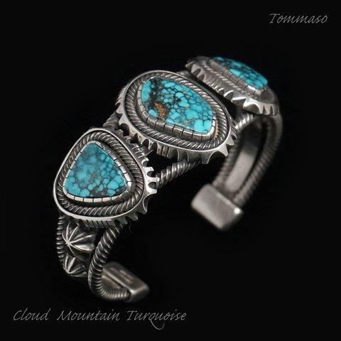 クラウドマウンテンターコイズ バングル Cloud Mountain Turquoise