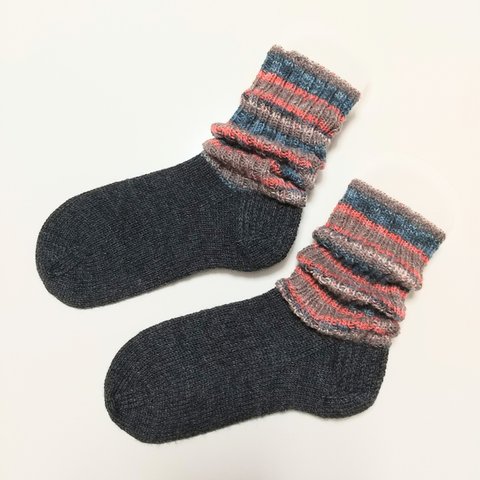手編み靴下（くしゅくしゅ）