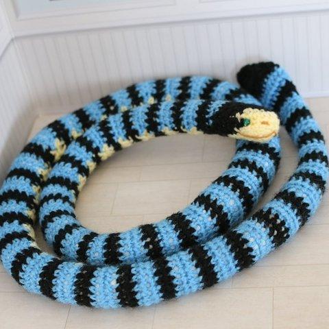 【potepote】アオマダラウミヘビ