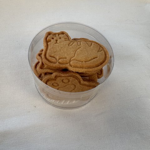 お返し　猫クッキー　ねこ　ネコ ギフト　プレゼント　シンプル　型抜きクッキー　おいしい　焼き菓子　猫好き　ねこまみれ　ねこづくし　ネコの形　可愛い　和む　うさぎ　鳩　パン　魚