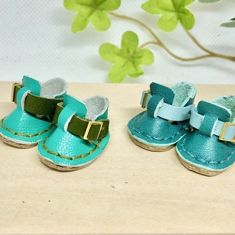 革細工  丸ストラップシューズ　一足　ベルト太　miniature boots.