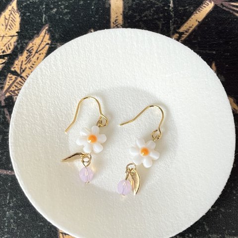 シェルフラワーピアス90