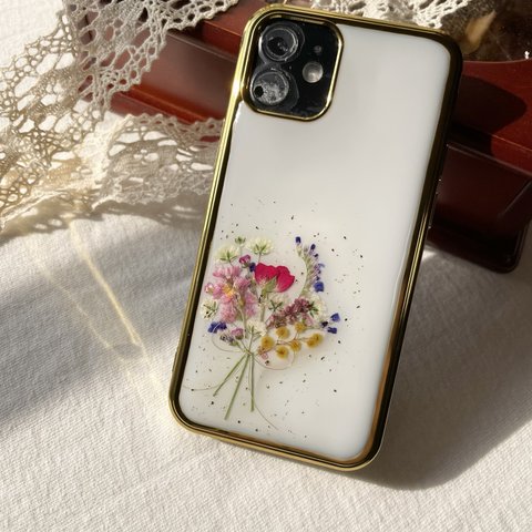 【野花のブーケ】 押し花スマホケース　iPhoneケース　全機種対応　android ソフトケース　14 13 SE2 11 12 8 7 X XR  薔薇　かすみ草　ブーケ　大人っぽい　花柄