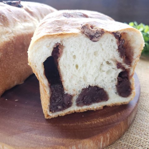 あん食パン