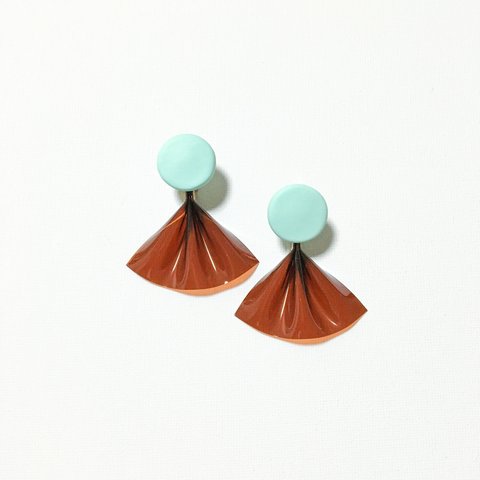 Clay × PVC earring -mint-