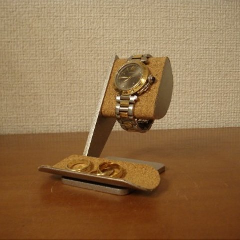  腕時計スタンド　彼氏へのプレゼントに！半円トレイ付き腕時計スタンド 