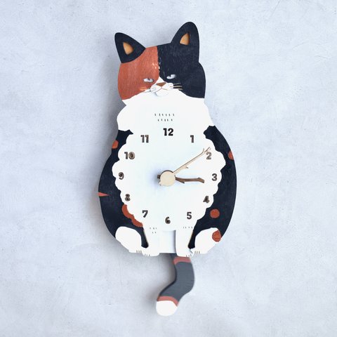 三毛猫＊ショートの時計 木製 振り子時計 掛け時計