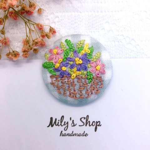 刺繍ブローチ ＊flower basket＊【ブローチ/ヘアゴム】