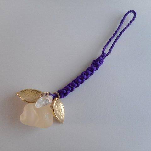 白めのう　つぼみ　“コノハナサクヤ”　と正絹根付紐　古代紫