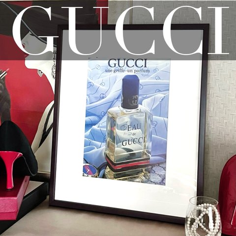 ＜1985 広告＞ Gucci グッチ 香水  ポスター ヴィンテージ アートポスター 額縁 フレーム付き モダン おしゃれ インテリア かわいい 壁掛け フランス ポップ レトロ