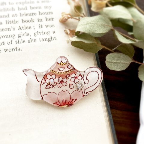 Sakura teapot brooch｜桜ティーポットブローチ〔紅茶シリーズ〕 