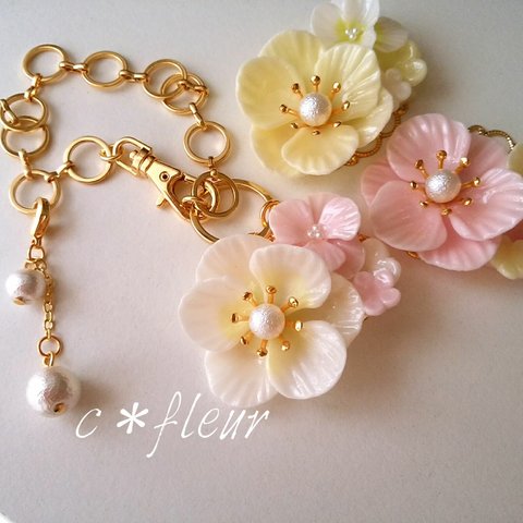 jolie fleur～お花のバッグチャーム～