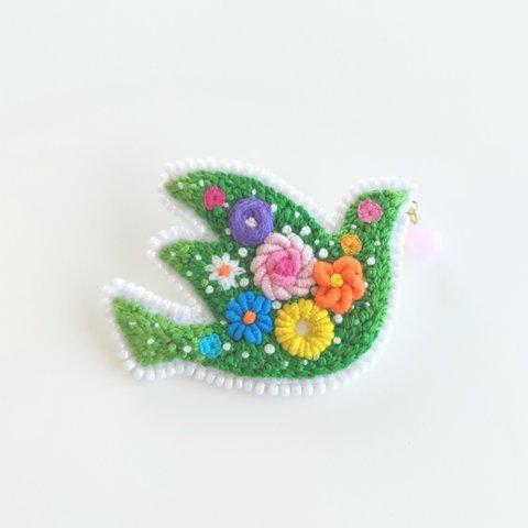 刺繍ブローチ 『flower bird』③