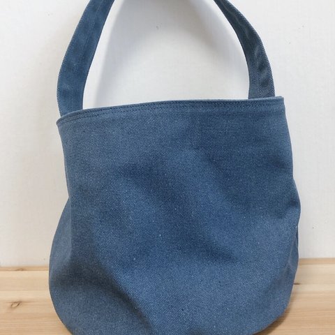 ワンショルダー　バケツ型　トートbag  トートバッグ　帆布　デニム色　青色