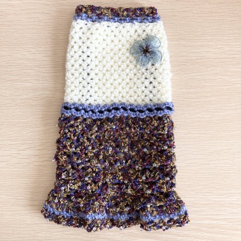 犬服　手編み　白　茶　紫　まだら　花