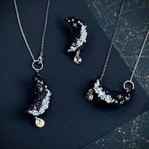 4WAY/ブローチネックレス/Star Crescent moon brooch necklace -星が集まる三日月-｜ビーズ刺繍｜星｜オウカノモリ/ouka no mori