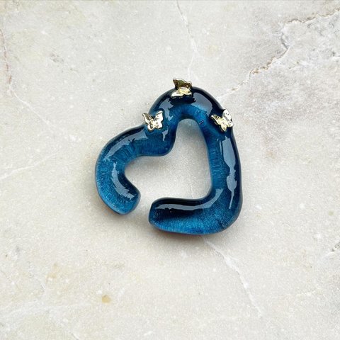 HEART earcuff ( Butterfly green/バタフライグリーン ) // イヤーカフ レジン