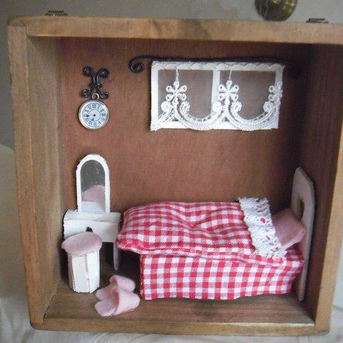 doll  house  bed room