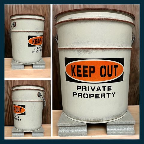 リメイクペール缶 『KEEP OUT』薪入れ 鉢入れ プランター 傘立て ゴミ箱