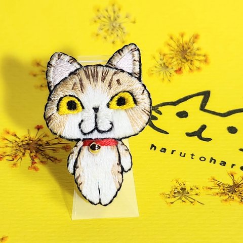 ちびねこさん刺繍ブローチ