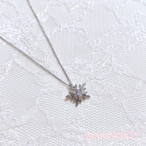 シルバー 雪 結晶 スノー シンプル ウィンタースノーネックレス(NO.753)