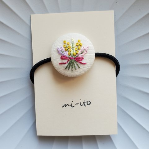 刺繍ヘアゴム🌷　no.1446　くるみボタン　💛送料無料💛　