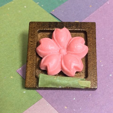 和菓子・桜・濃桃