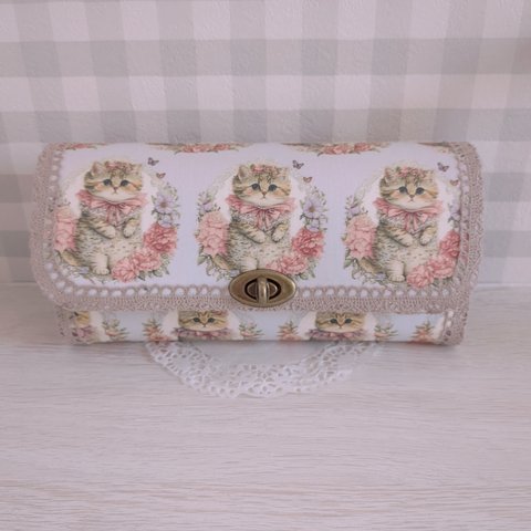 完成品♡アンティーク猫の長財布・B