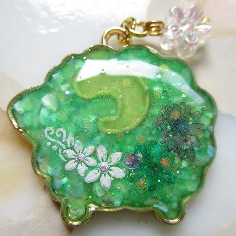 ◇2443再販 🌼蓄光・蛍光グリーンの花ひつじ　ポニーフック🐑🌼 ※残り１匹