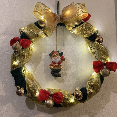 Christmas Wreath　➀陶器のサンタ　ライト付き