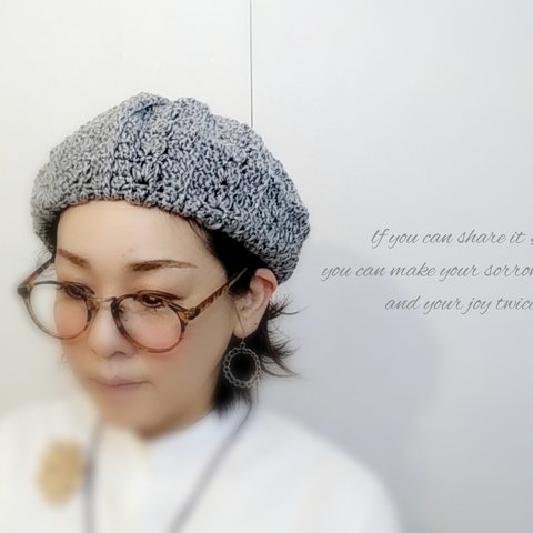 手編みベレー帽【ライトグレー】