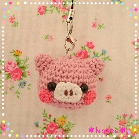 【sold out】まんまるお顔のブタちゃん♪あみぐるみストラップ（ピンク）