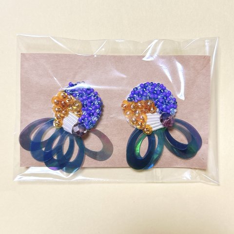 jellyfish blue×orange 刺繍ピアス