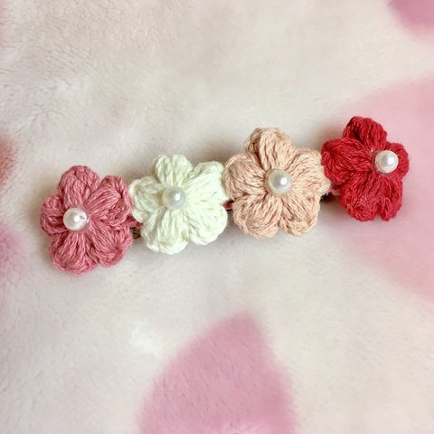 お花のバレッタ