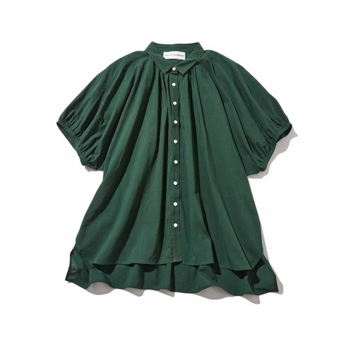 計算されたバランスで、差のつくお洒落を纏う　オーガーニックコットン　半袖シャツブラウス濃緑　220706-6