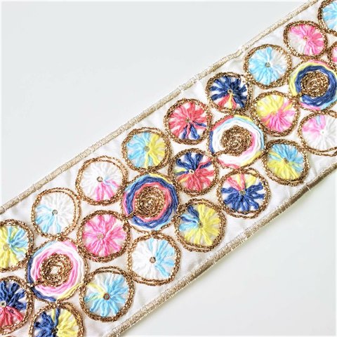 インド直輸入　カラフル刺繍リボン③